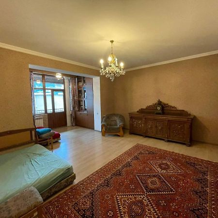 Galleria Appartment Тбилиси Экстерьер фото